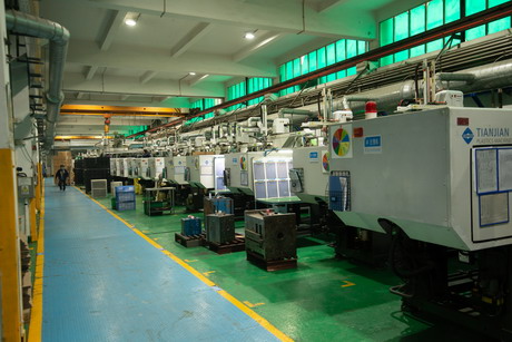 注塑生產(chǎn)線